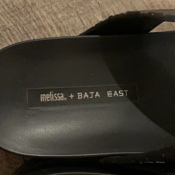 Black Slides - Picture 2 of 4